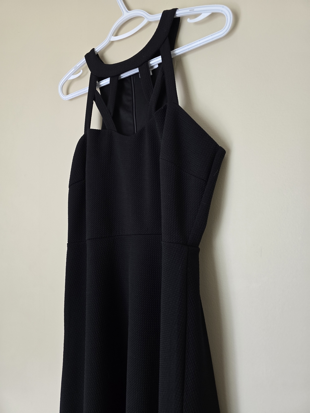 Reitmans Black Halter Neck A-Line Dress Textured Knit Size Medium - Picture 3 of 8